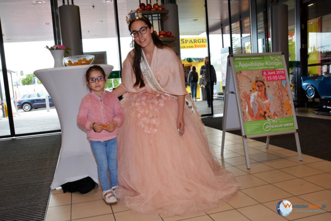 Äppelblüte-Königin bei uns im Äppelallee-Center