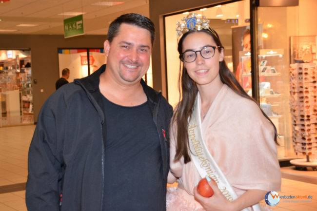 Äppelblüte-Königin bei uns im Äppelallee-Center