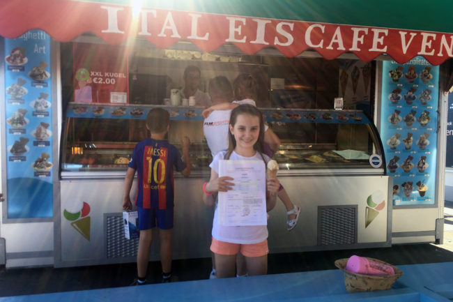 Fantastische Zeugnisaktionen von Äppelallee-Center und MediaMarkt